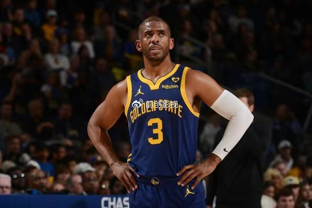 肘击李金效面部！周琦被停赛两场 罚款10万元